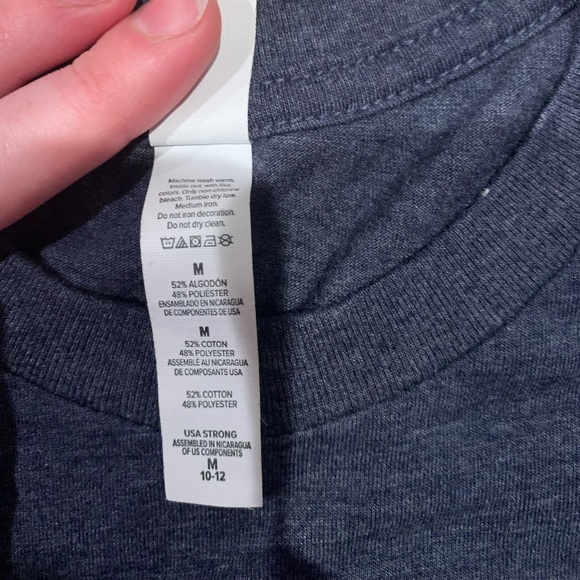 Kids vacation t-shirt M(10/12) - Picture 4 of 4